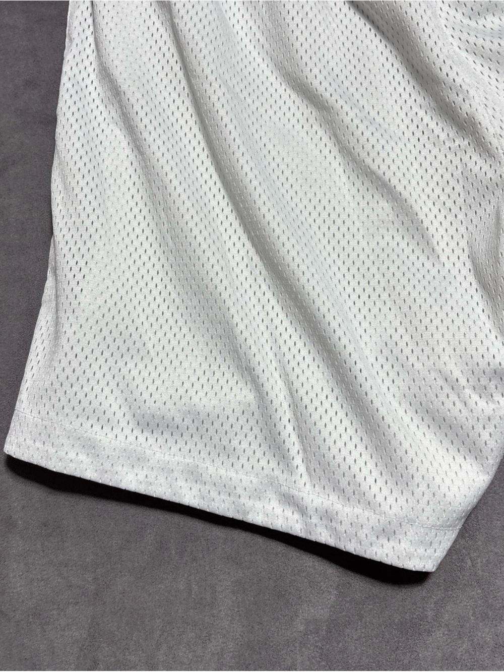 Kith Curtis Mesh Shorts White Script Logo Patch Gym Casual Men's Size Medium - Picture 12 of 13